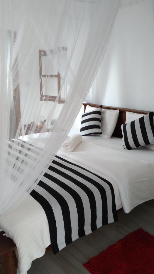 Holly House Homestay Ella Exterior foto